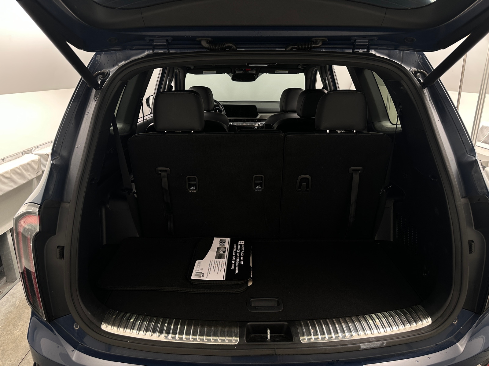 Thumbnail: 2023 Kia Telluride - 6