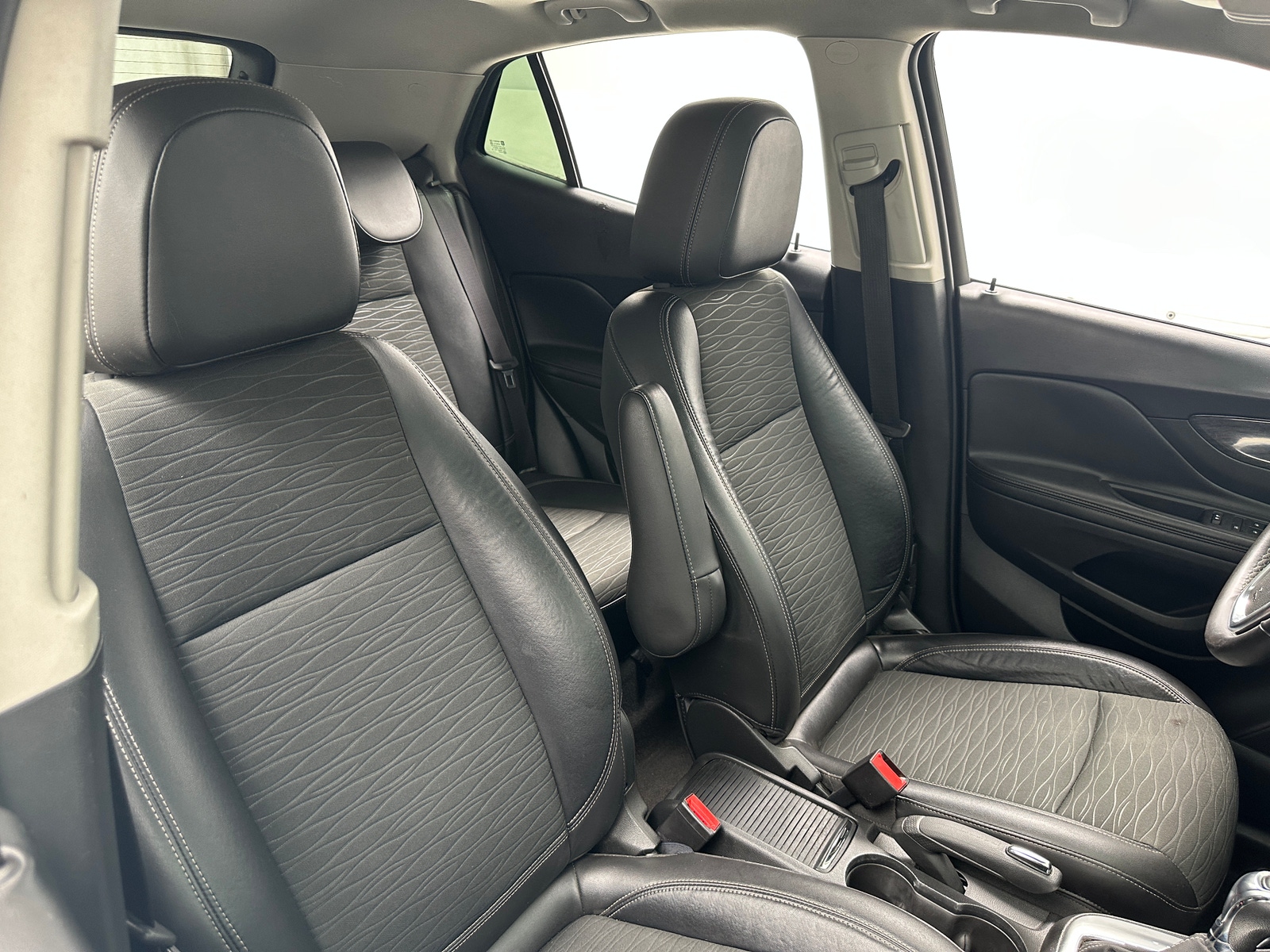 Thumbnail: 2016 Buick Encore - 2