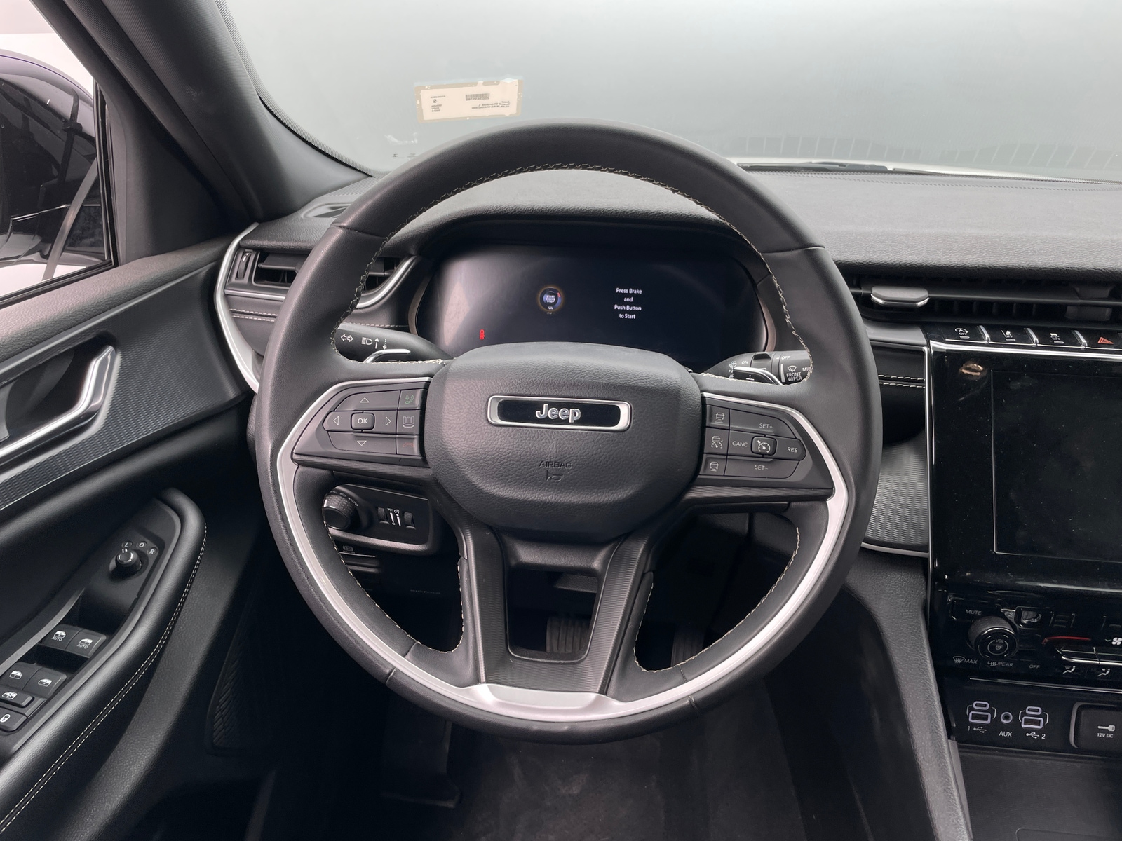 Thumbnail: 2024 Jeep Grand Cherokee L - 5