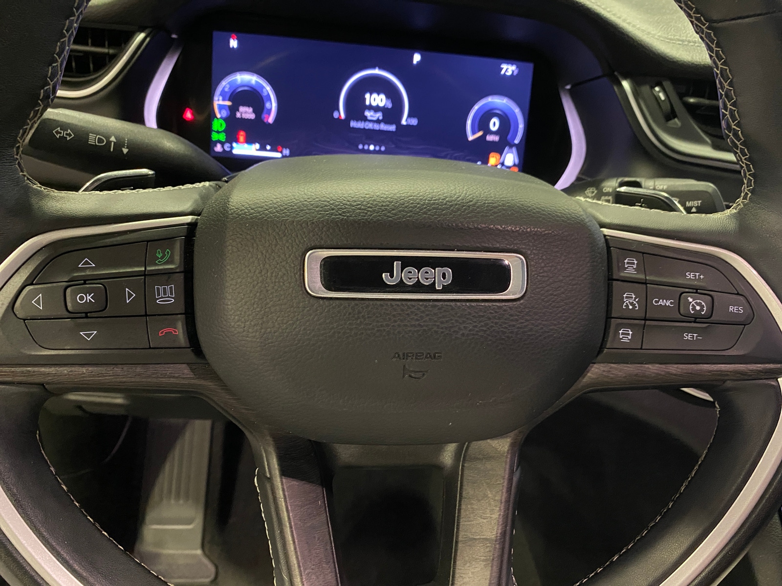 Thumbnail: 2022 Jeep Grand Cherokee L - 4