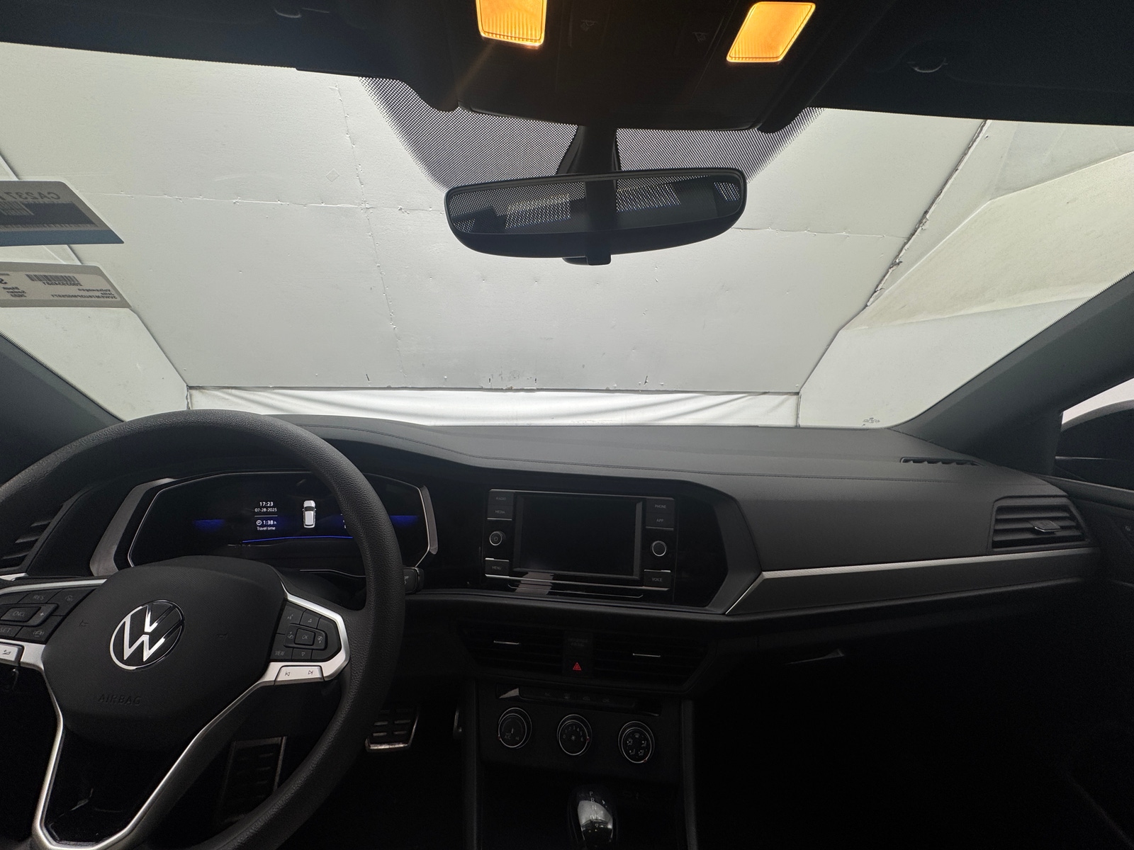 Thumbnail: 2023 Volkswagen Jetta - 3