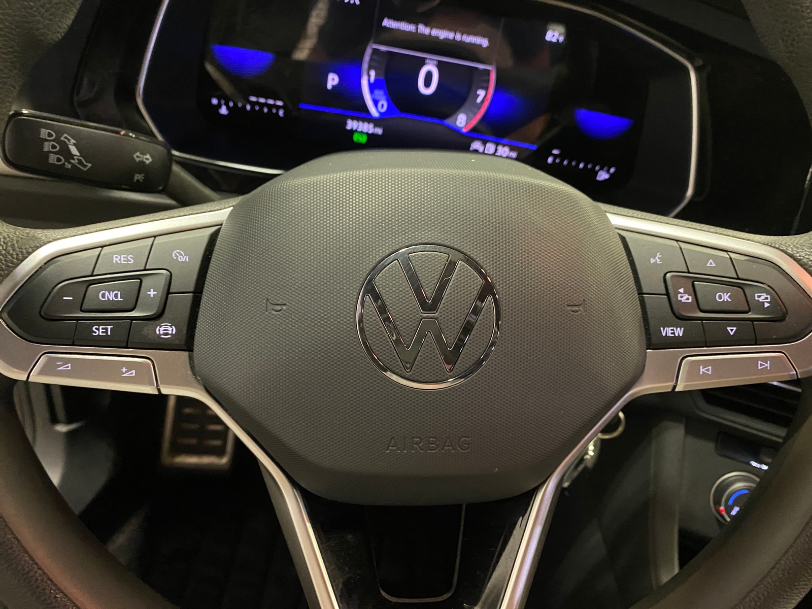 Thumbnail: 2023 Volkswagen Jetta - 5