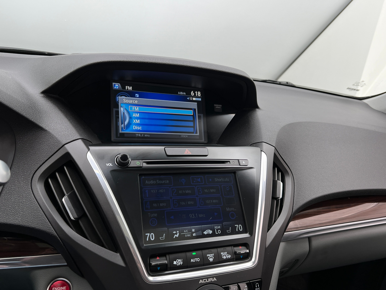 Thumbnail: 2016 Acura MDX - 3