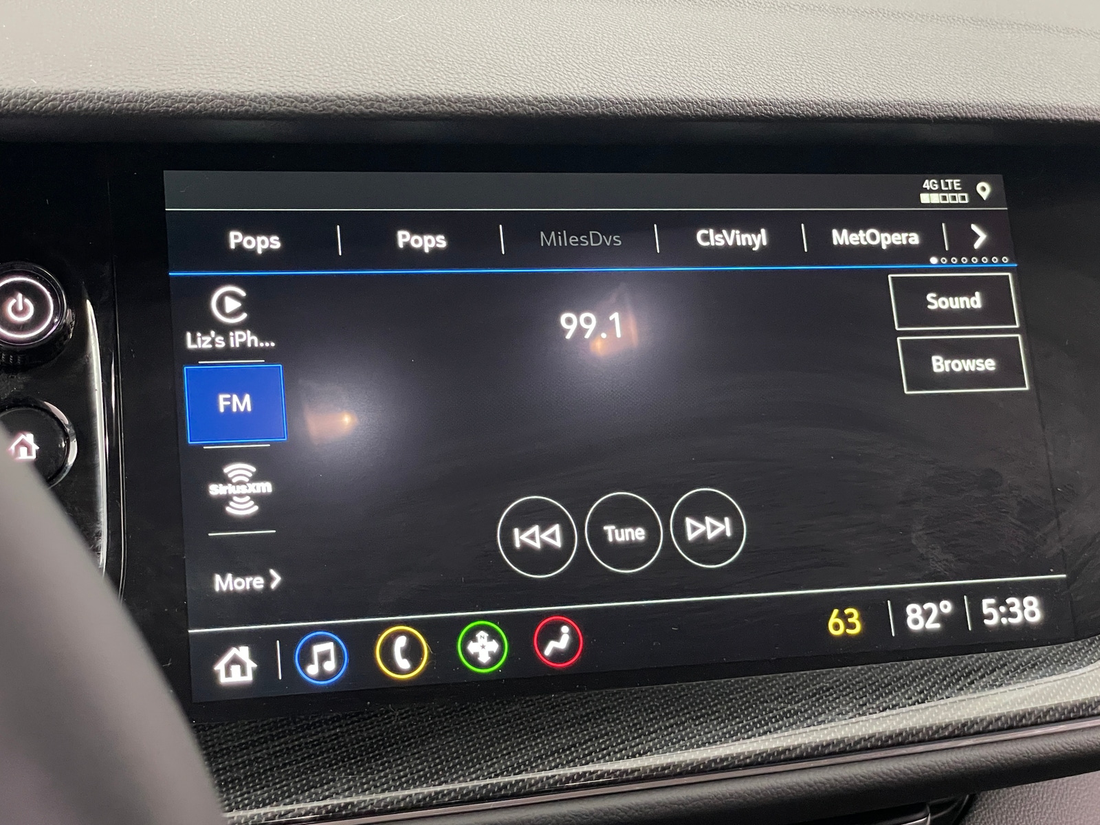 Thumbnail: 2022 Buick Envision - 3