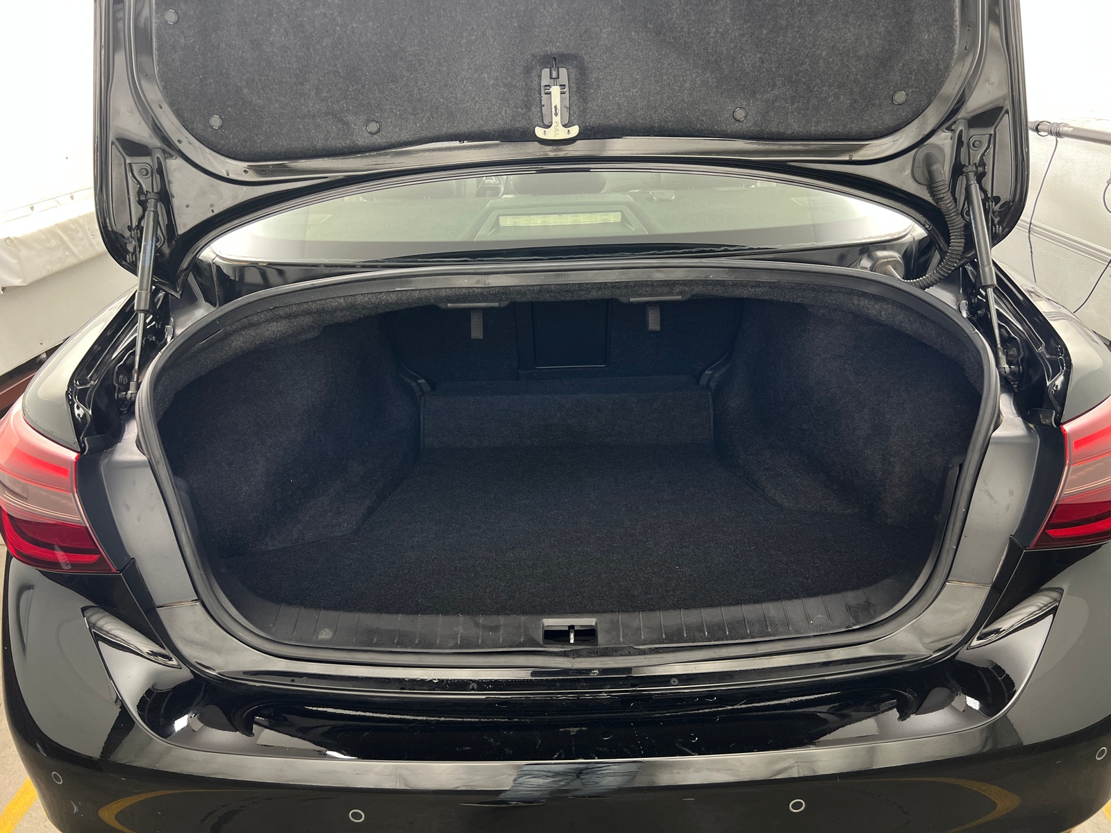 Thumbnail: 2019 INFINITI Q50 - 6