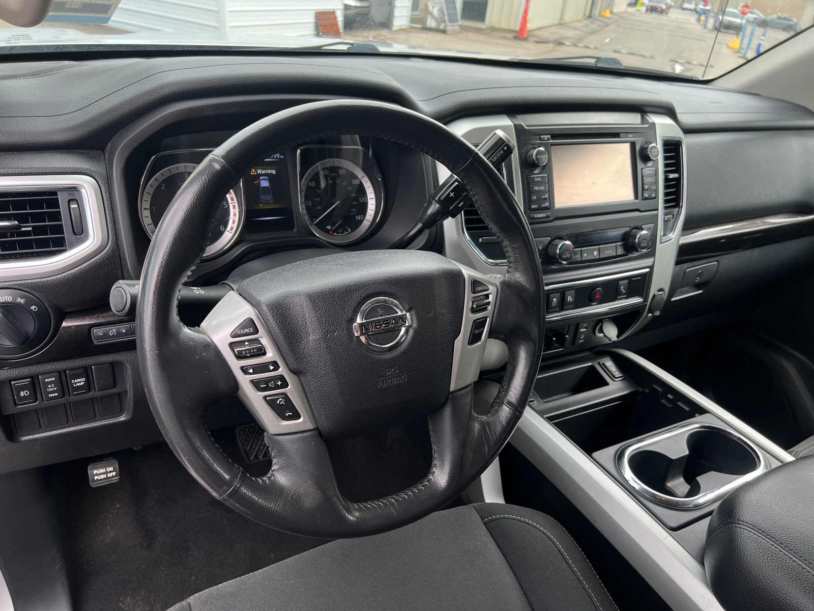 Thumbnail: 2016 Nissan Titan - 3