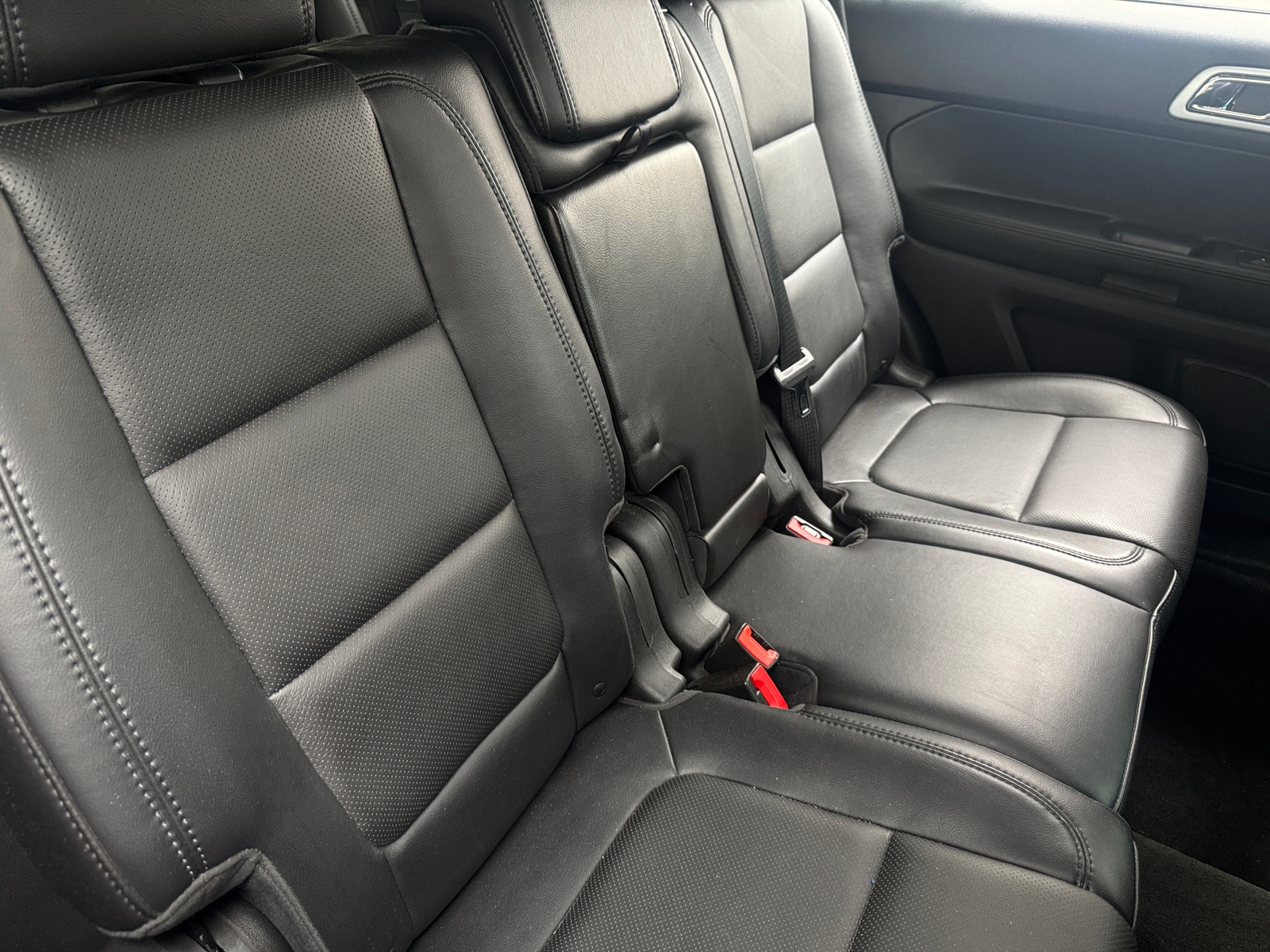 Thumbnail: 2013 Ford Explorer - 5
