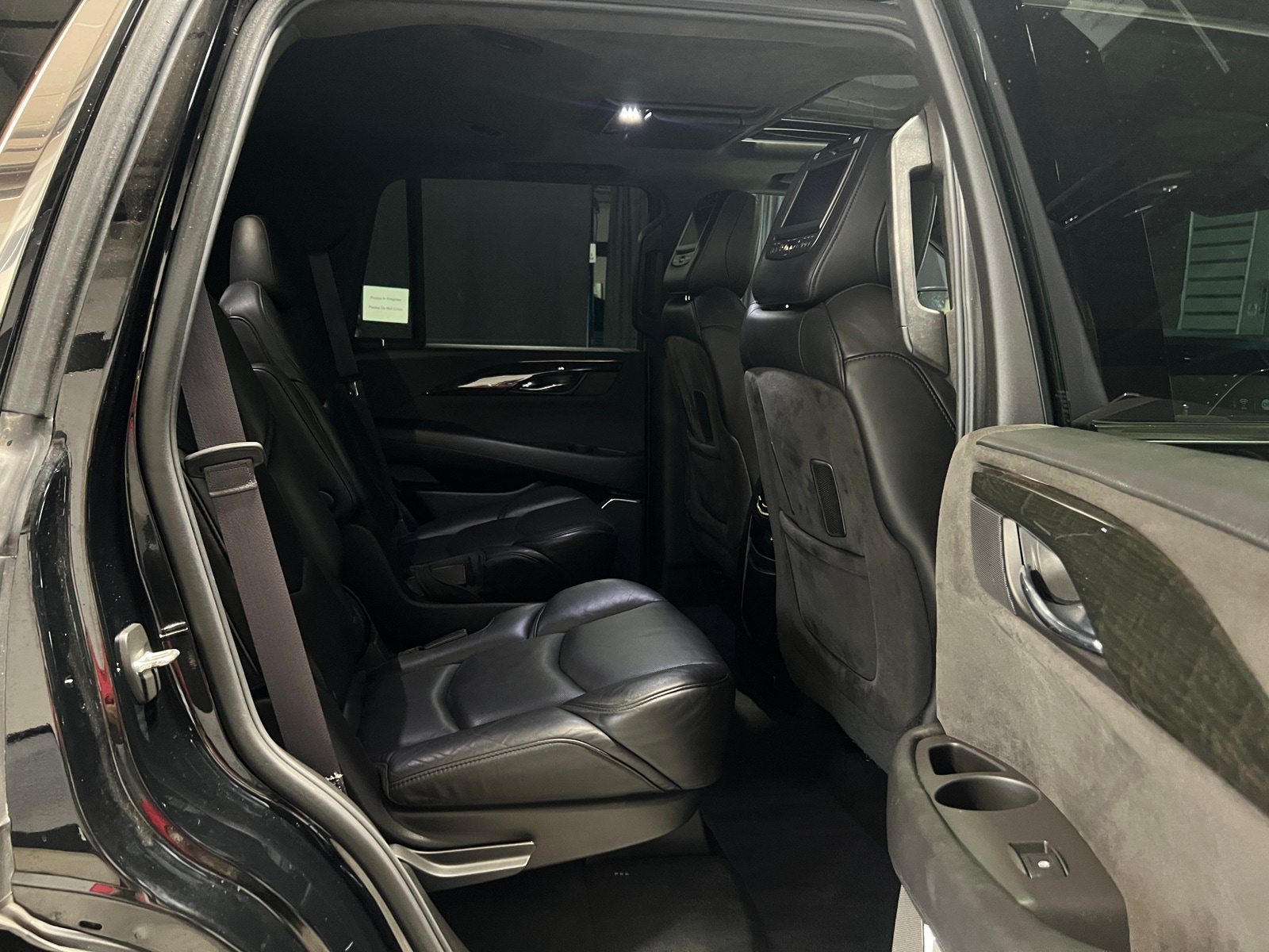 Thumbnail: 2016 Cadillac Escalade - 5