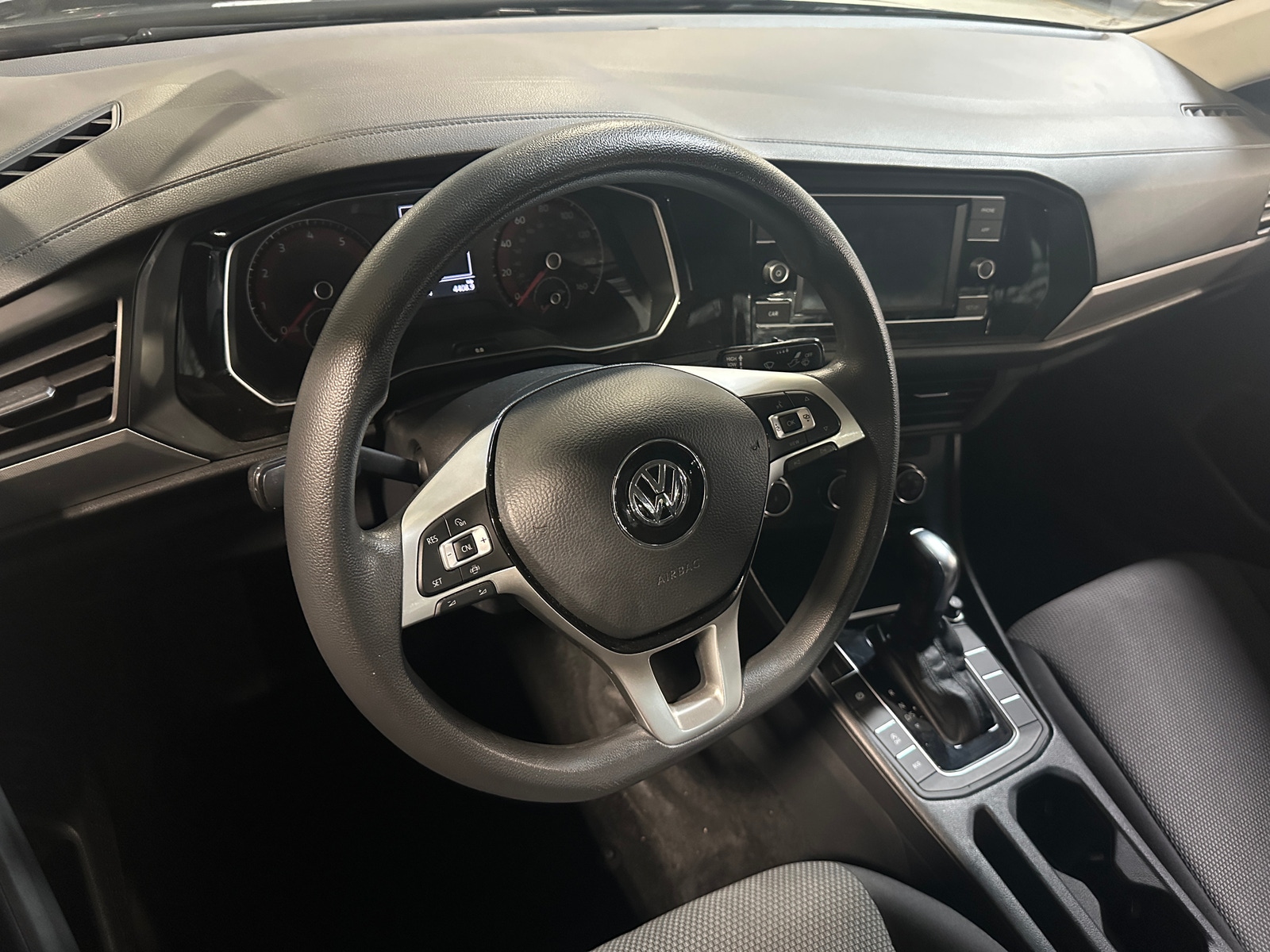 Thumbnail: 2019 Volkswagen Jetta - 3