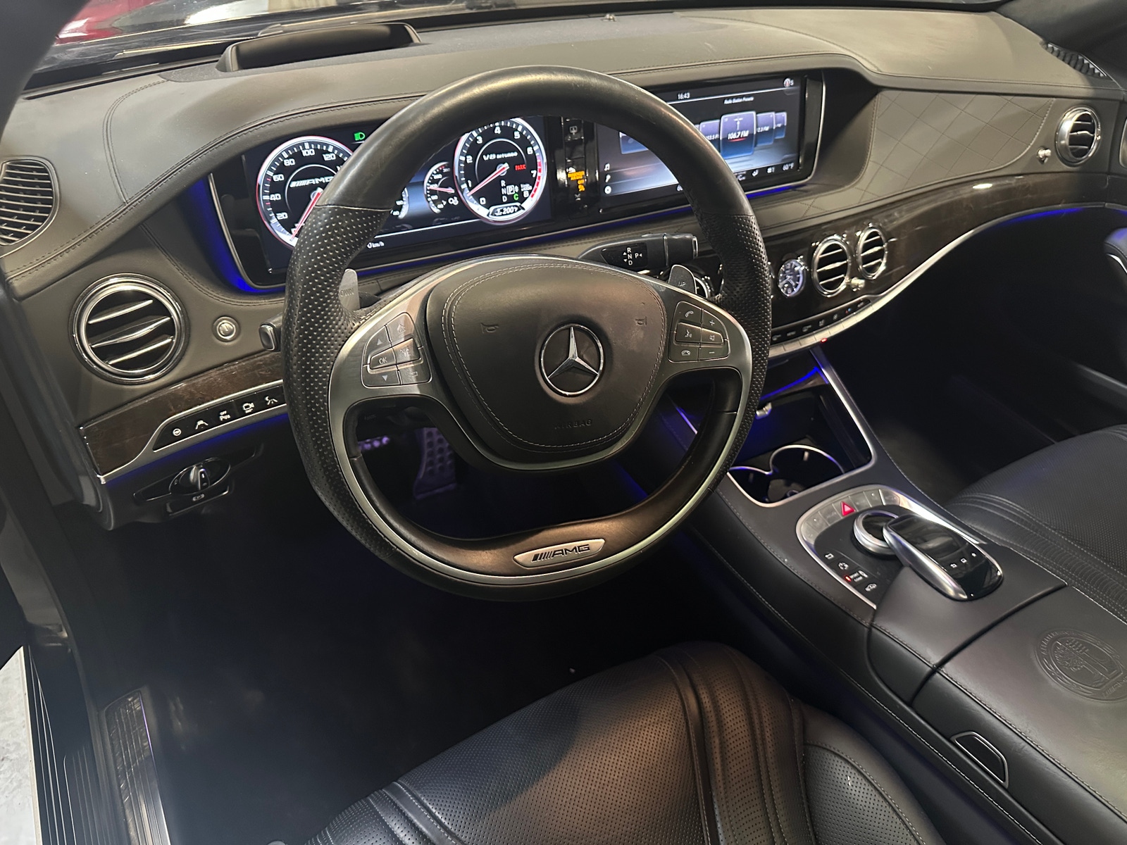 Thumbnail: 2015 Mercedes-Benz S-Class - 2