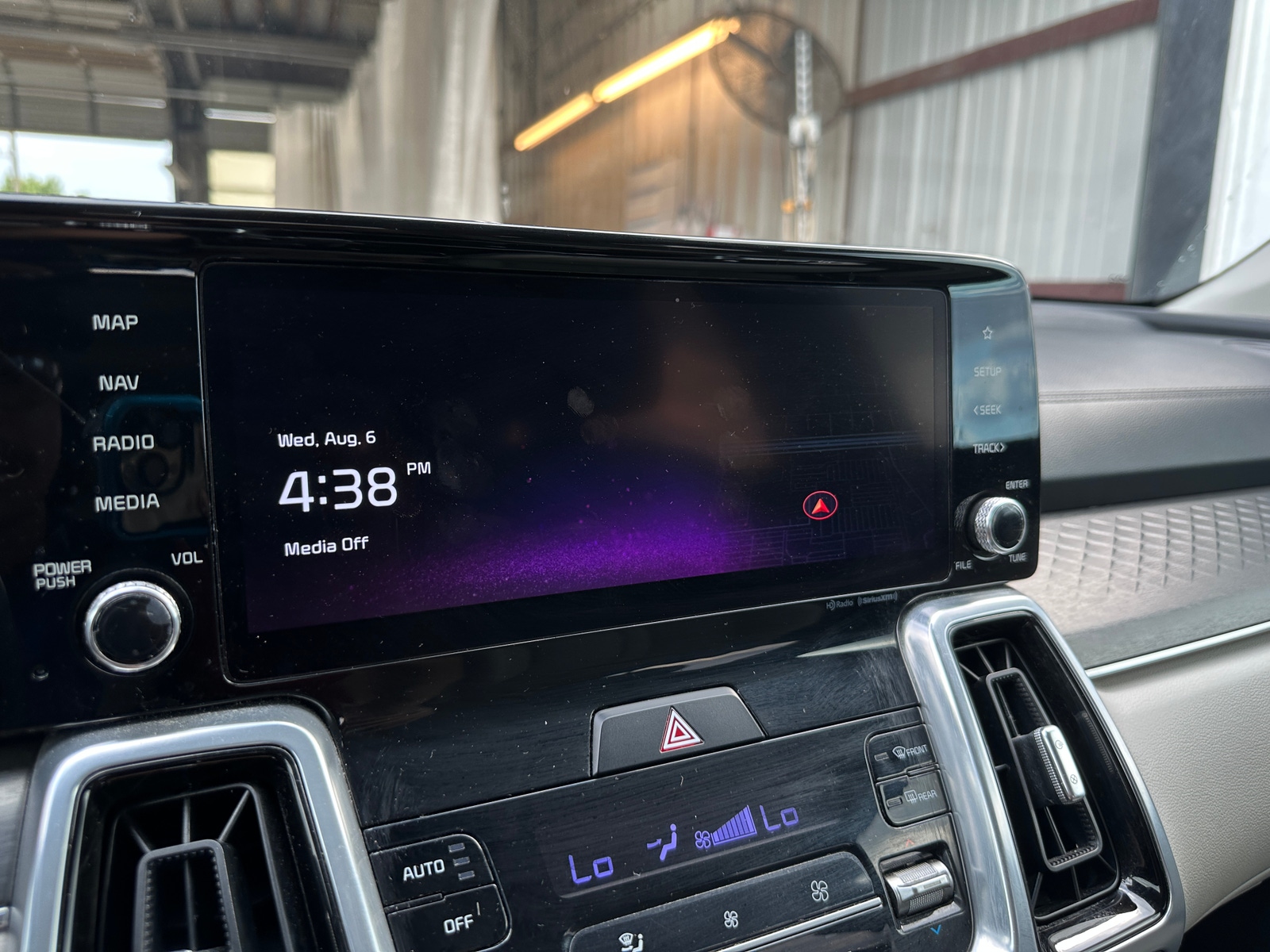 Thumbnail: 2023 Kia Sorento - 3
