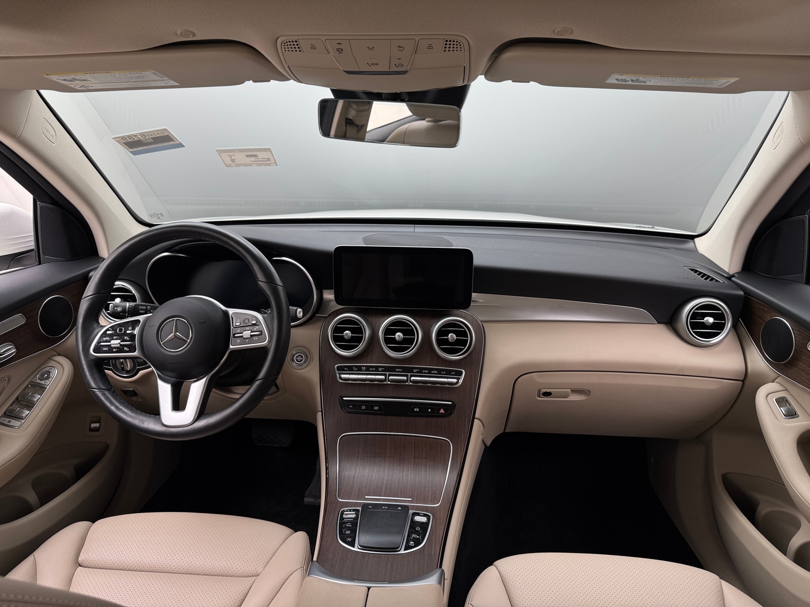 Thumbnail: 2022 Mercedes-Benz GLC - 2