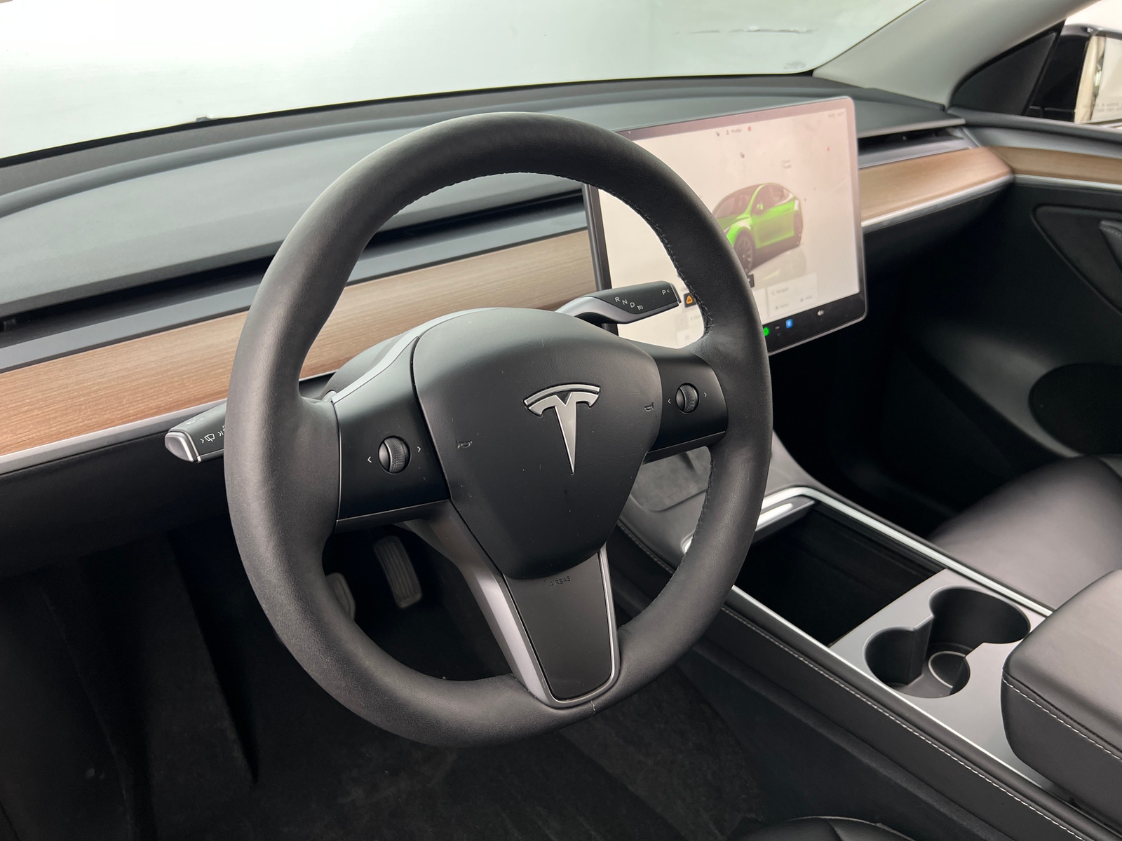 Thumbnail: 2024 Tesla Model Y - 4