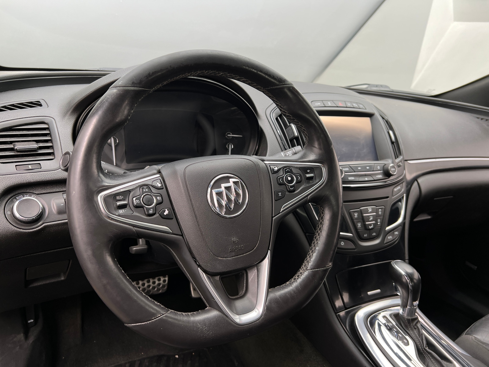 Thumbnail: 2016 Buick Regal - 4