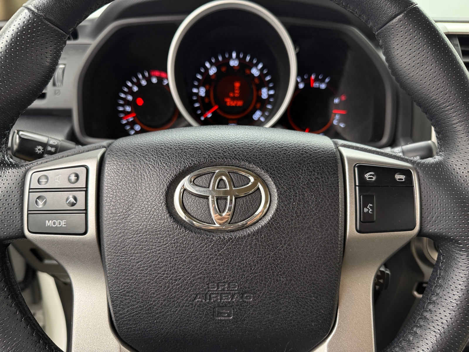 Thumbnail: 2013 Toyota 4Runner - 5