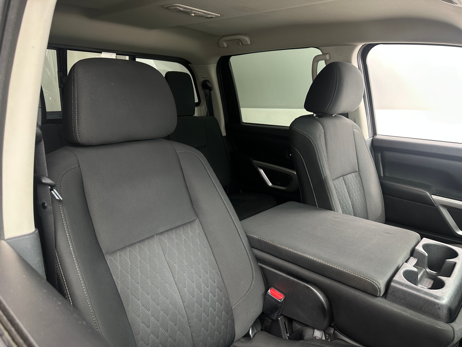 Thumbnail: 2018 Nissan Titan - 2