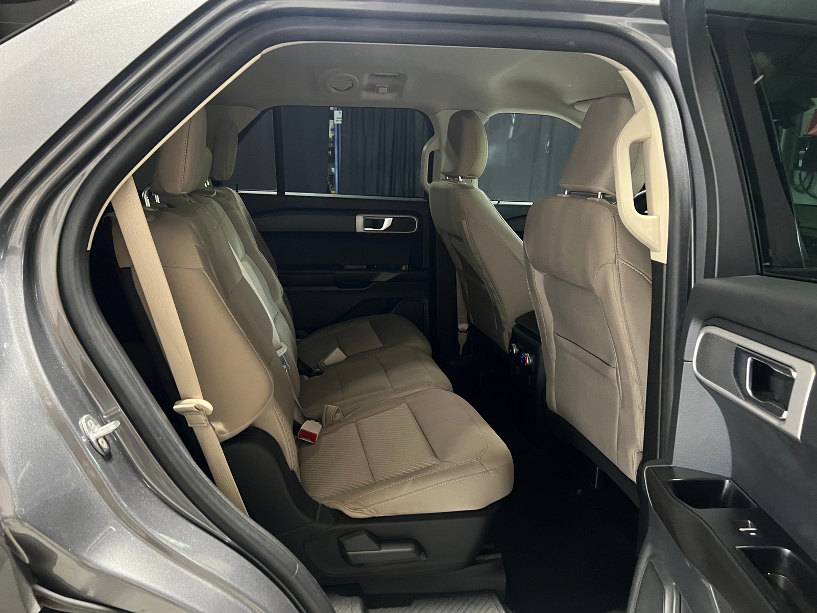 Thumbnail: 2021 Ford Explorer - 6