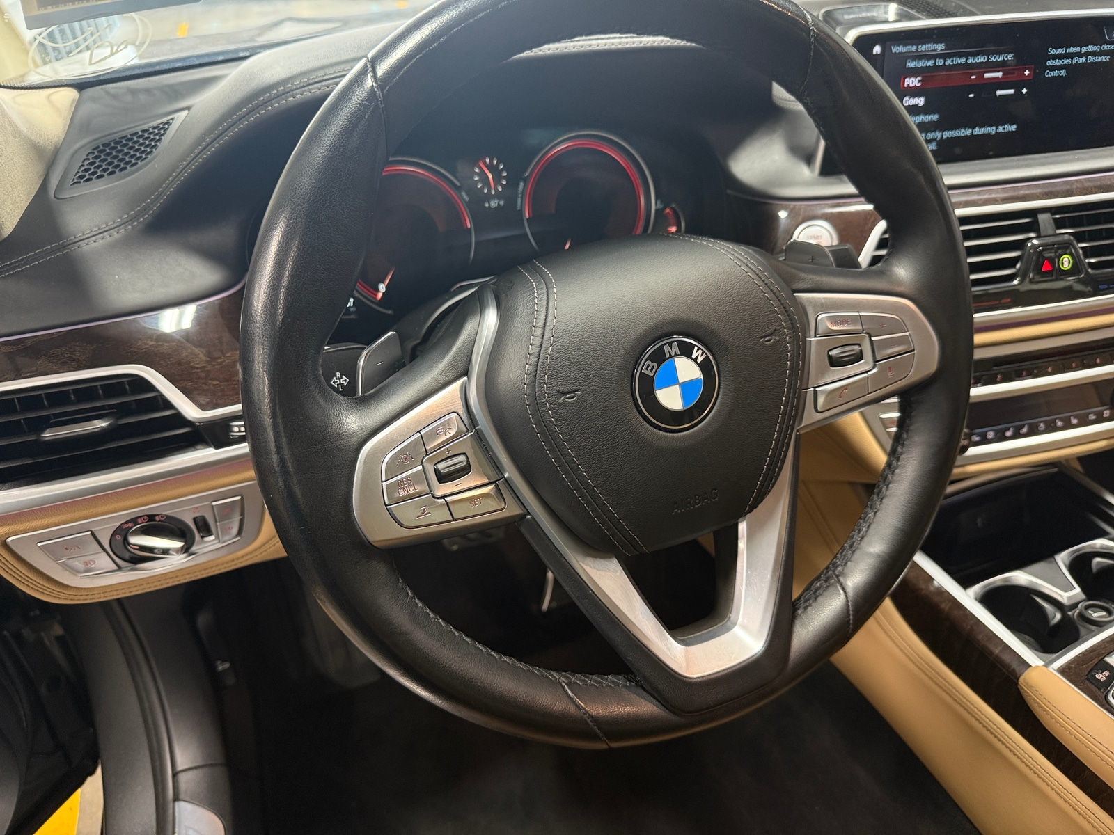 Thumbnail: 2018 BMW 7 Series - 4