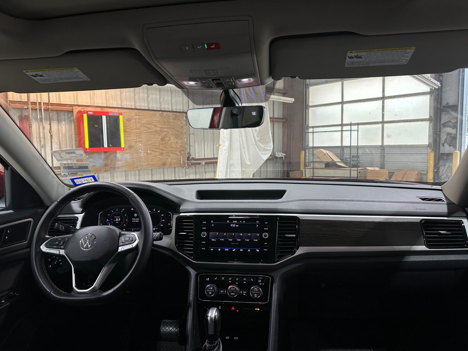 Thumbnail: 2022 Volkswagen Atlas - 2