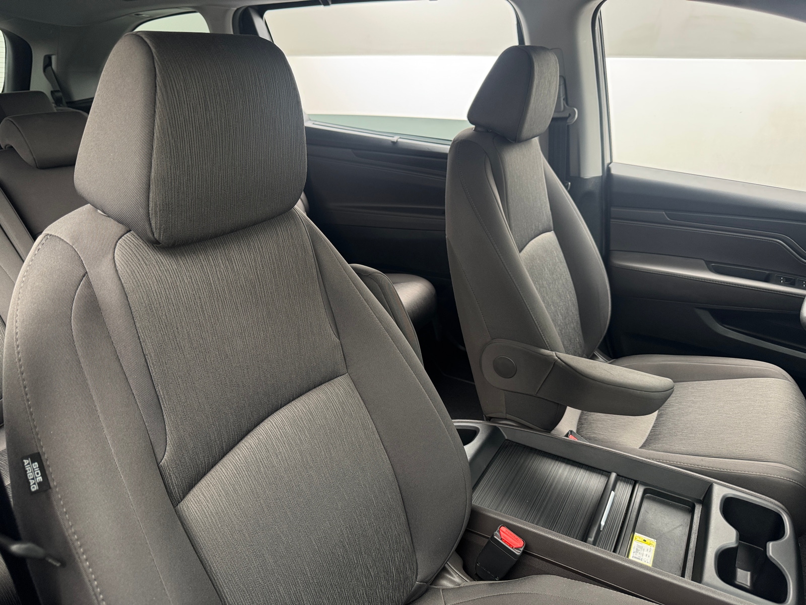 Thumbnail: 2019 Honda Odyssey - 2