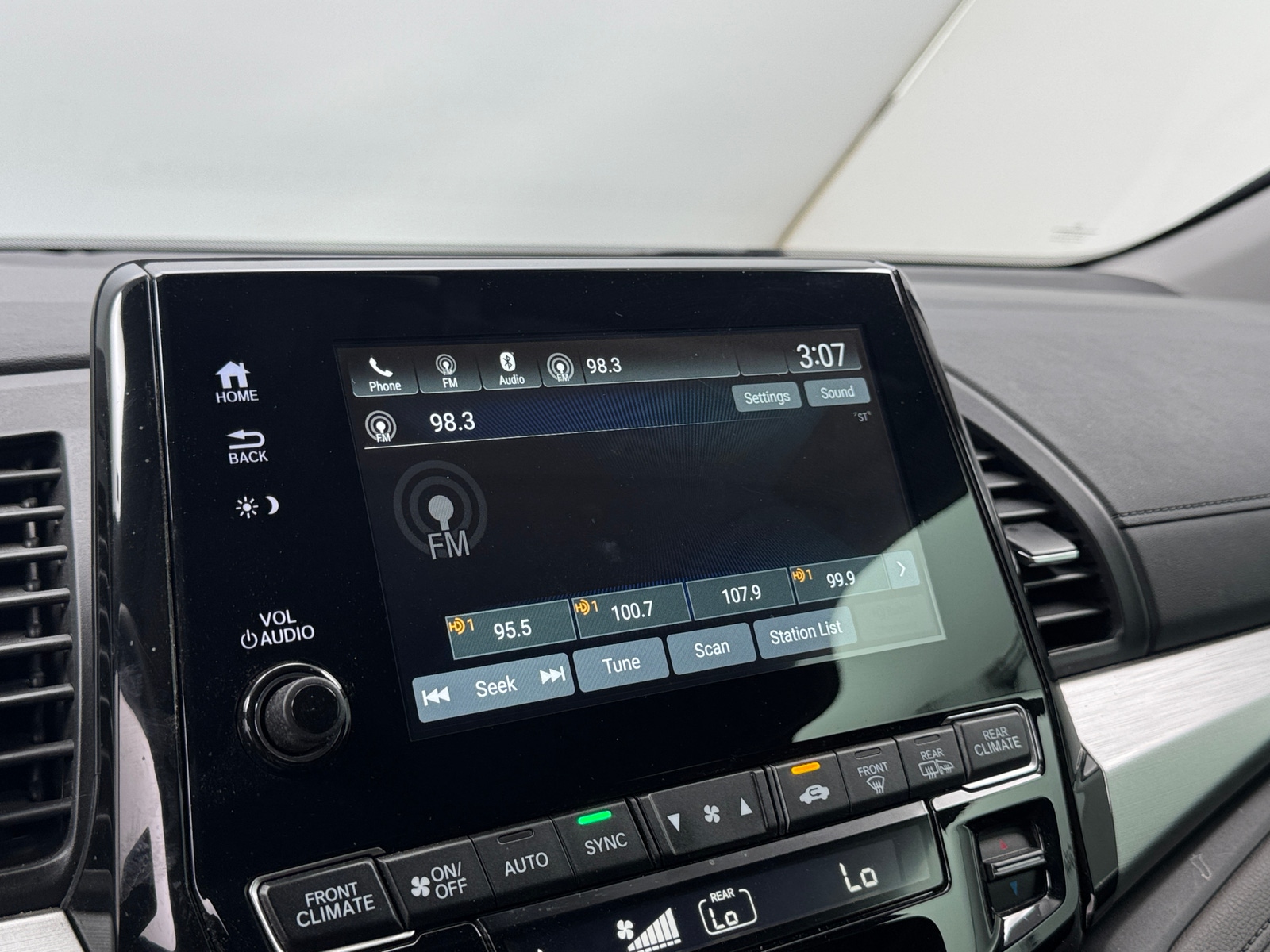 Thumbnail: 2019 Honda Odyssey - 4