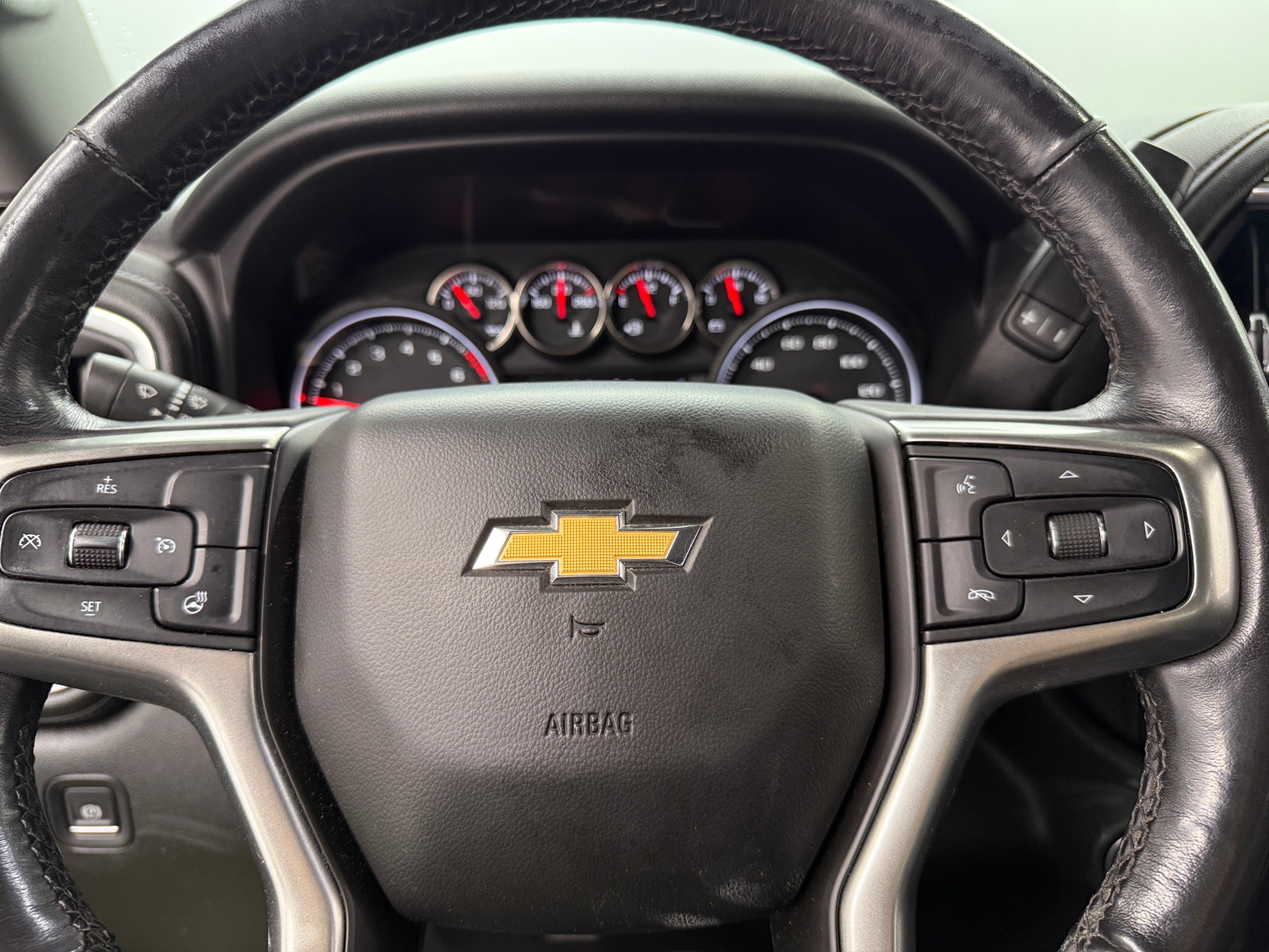 Thumbnail: 2019 Chevrolet Silverado 1500 - 5