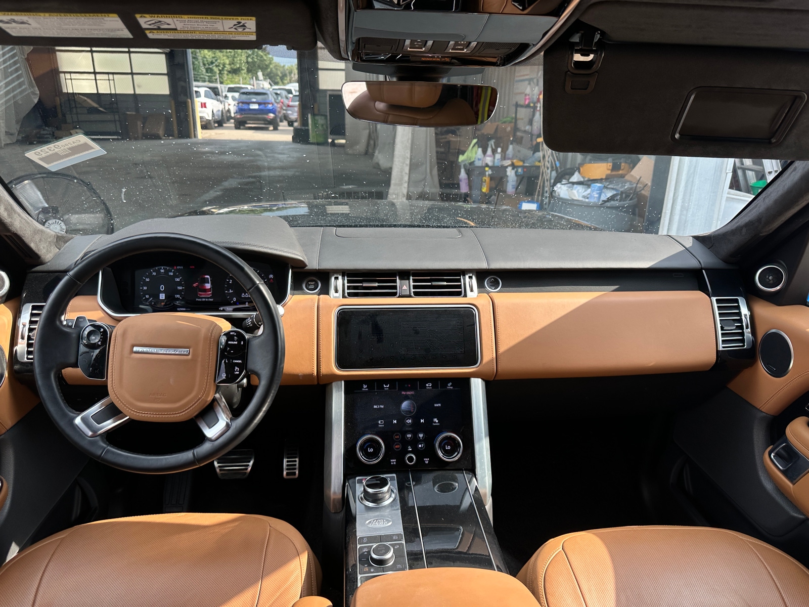 Thumbnail: 2021 Land Rover Range Rover - 2