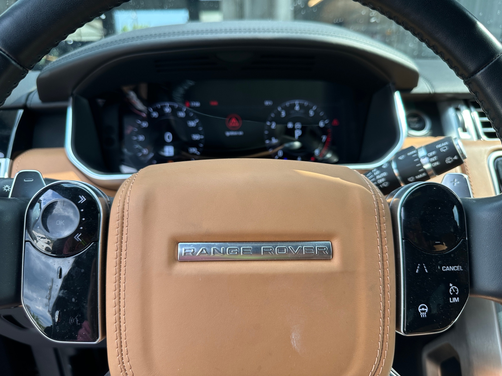 Thumbnail: 2021 Land Rover Range Rover - 4