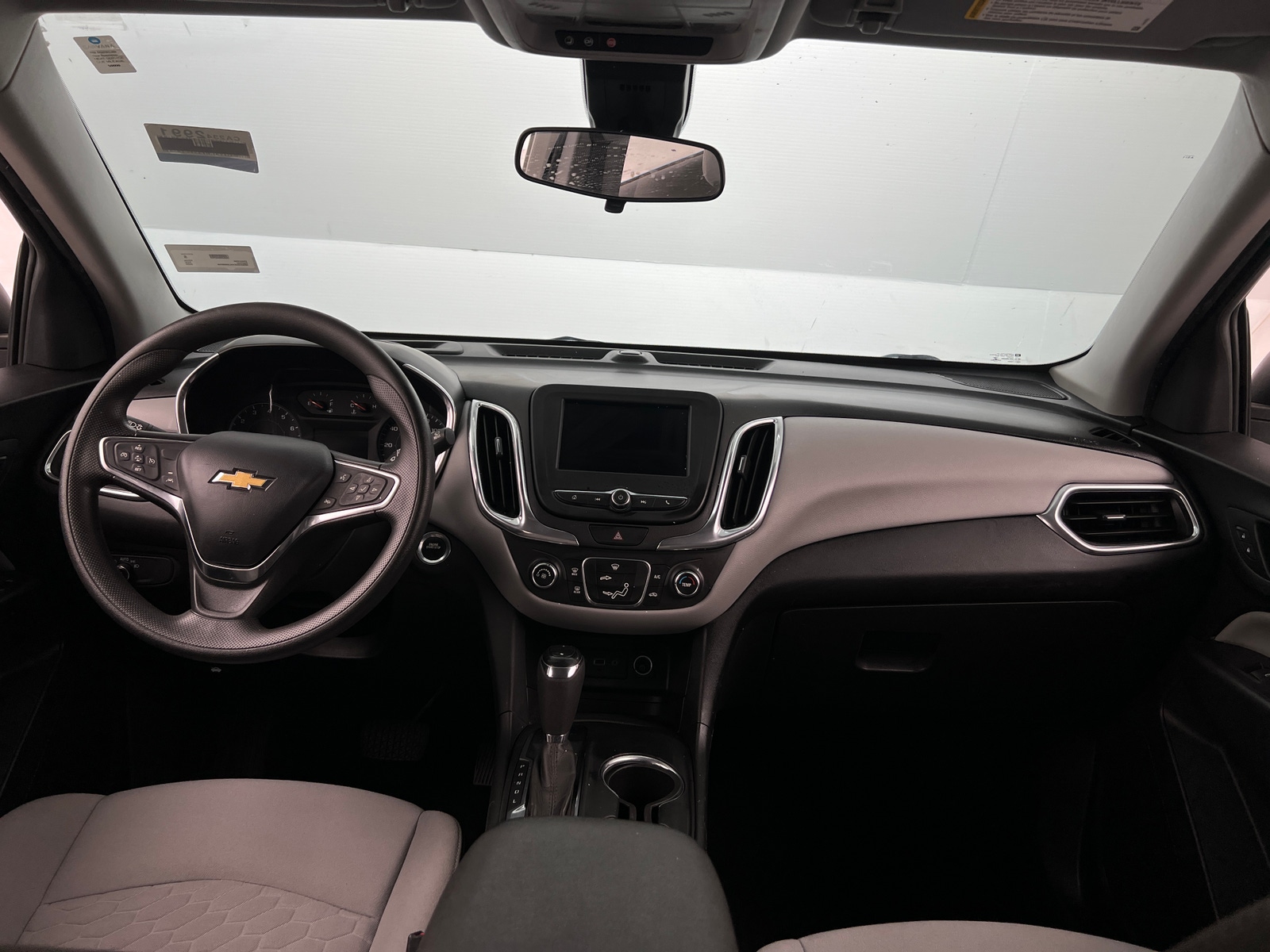 Thumbnail: 2020 Chevrolet Equinox - 3