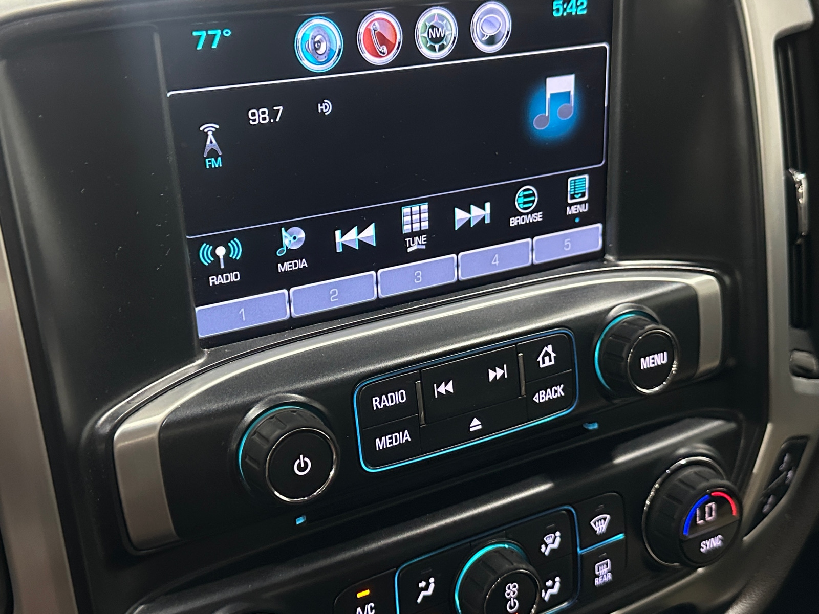Thumbnail: 2017 GMC Sierra 1500 - 3