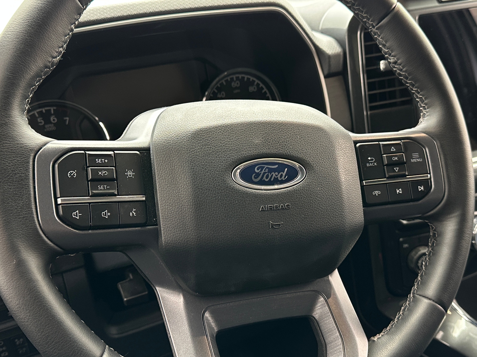 Thumbnail: 2023 Ford Econoline - 5