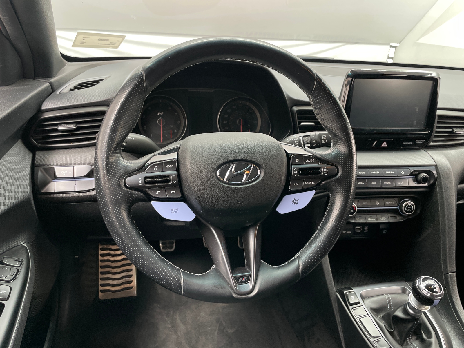 Thumbnail: 2020 Hyundai Veloster - 4