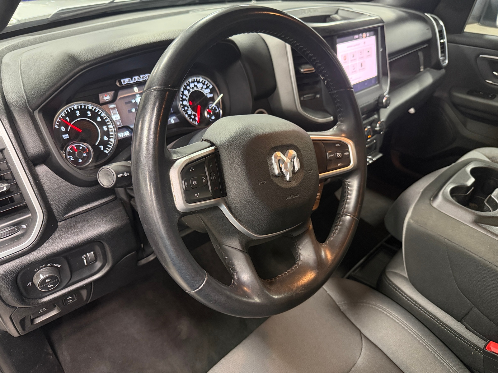 Thumbnail: 2022 RAM 1500 - 3