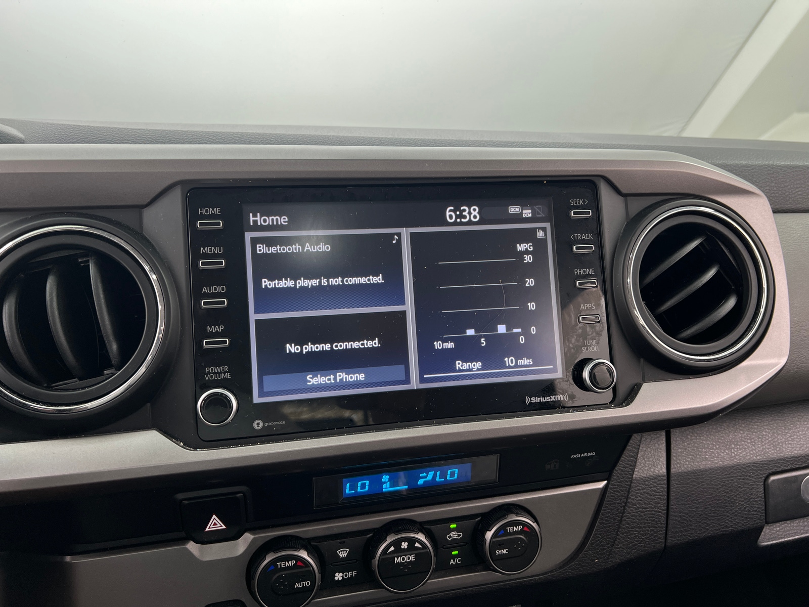 Thumbnail: 2021 Toyota Tacoma - 4