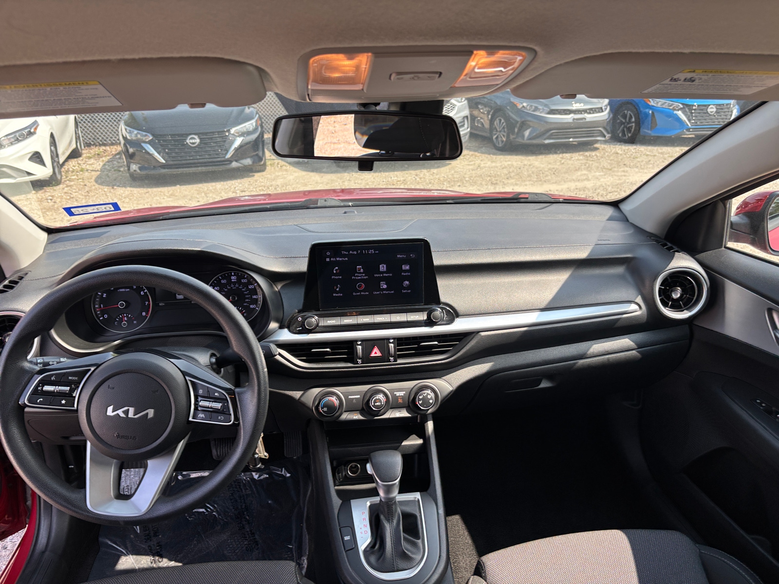 Thumbnail: 2023 Kia Forte - 3