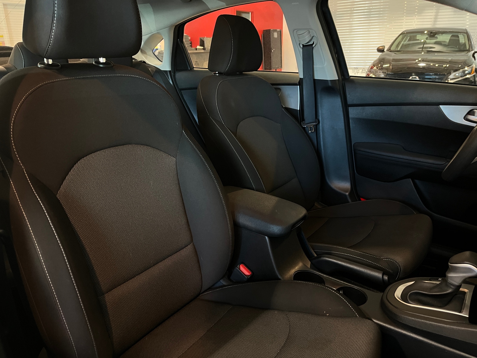 Thumbnail: 2023 Kia Forte - 2