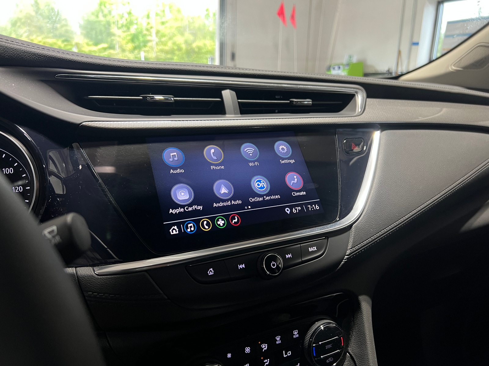 Thumbnail: 2023 Buick Encore GX - 3