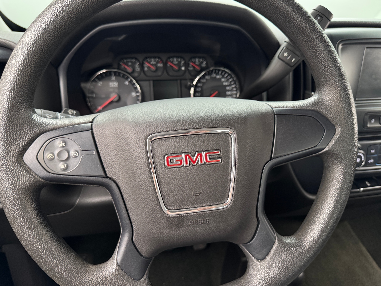 Thumbnail: 2017 GMC Sierra 1500 - 5