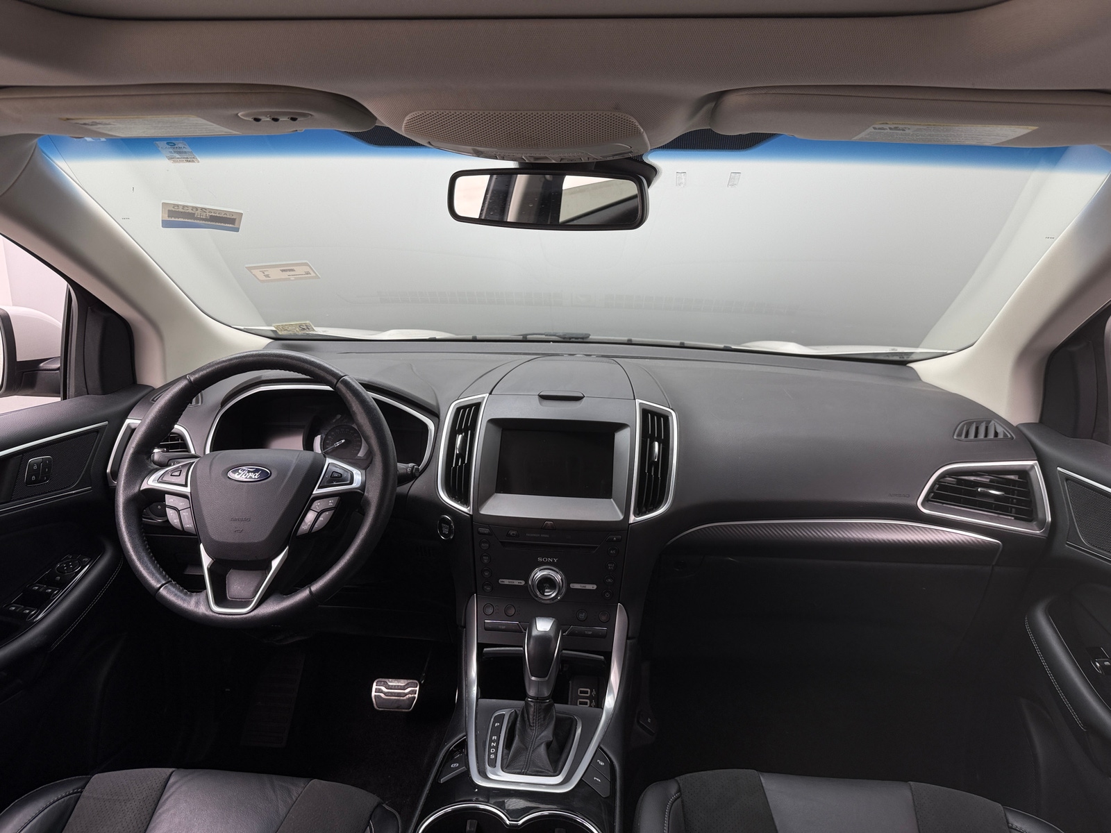 Thumbnail: 2017 Ford Edge - 2