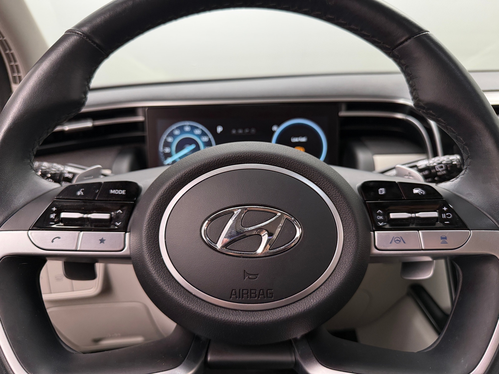 Thumbnail: 2023 Hyundai Tucson - 4