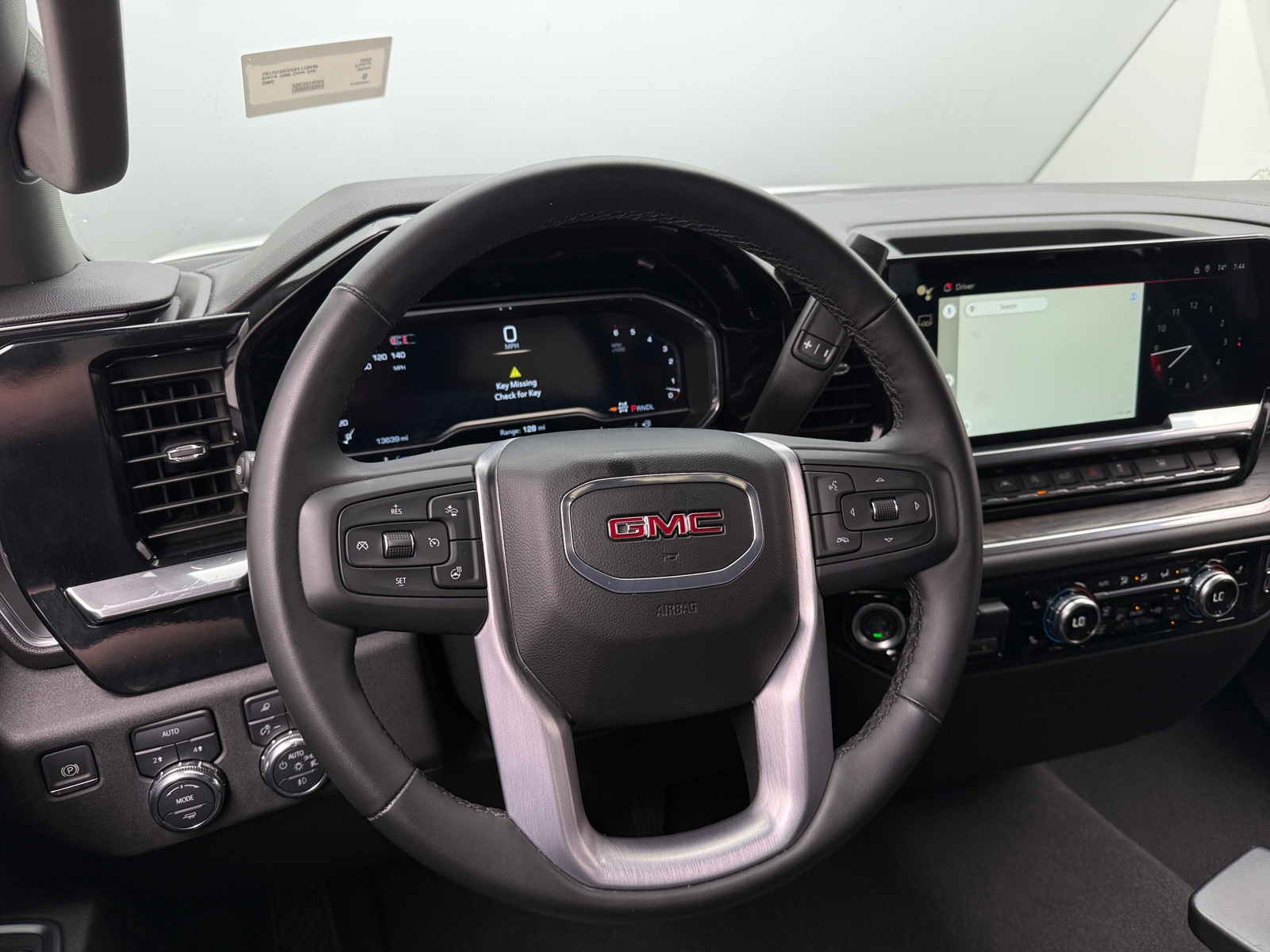 Thumbnail: 2025 GMC Sierra 1500 - 4