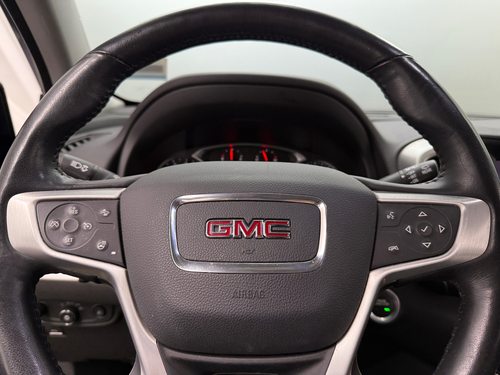 Thumbnail: 2020 GMC Terrain - 4