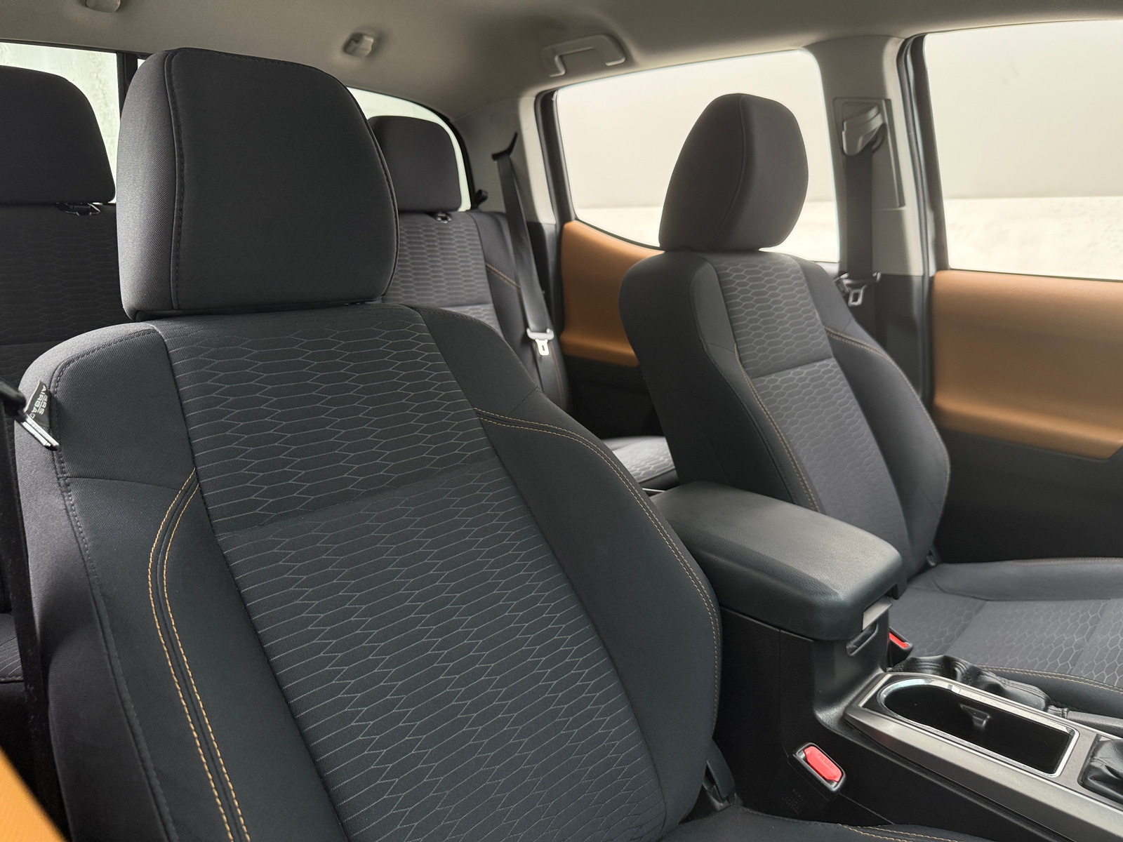 Thumbnail: 2016 Toyota Tacoma - 2