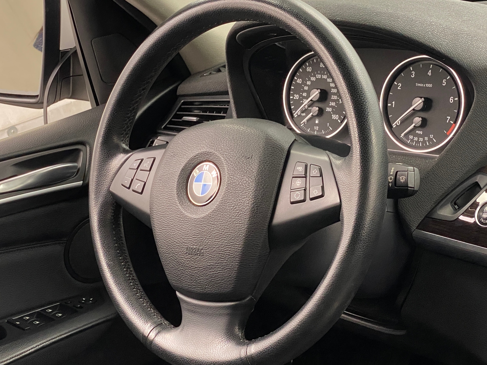 Thumbnail: 2013 BMW X5 - 5