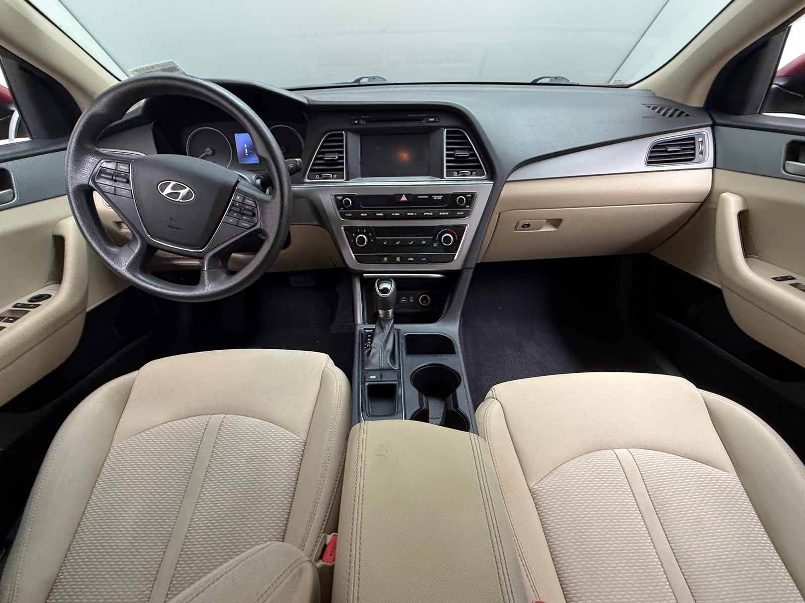 Thumbnail: 2016 Hyundai Sonata - 3