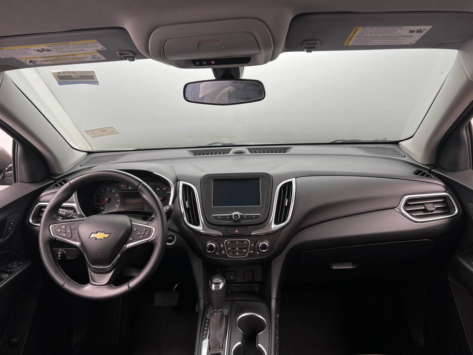 Thumbnail: 2018 Chevrolet Equinox - 3