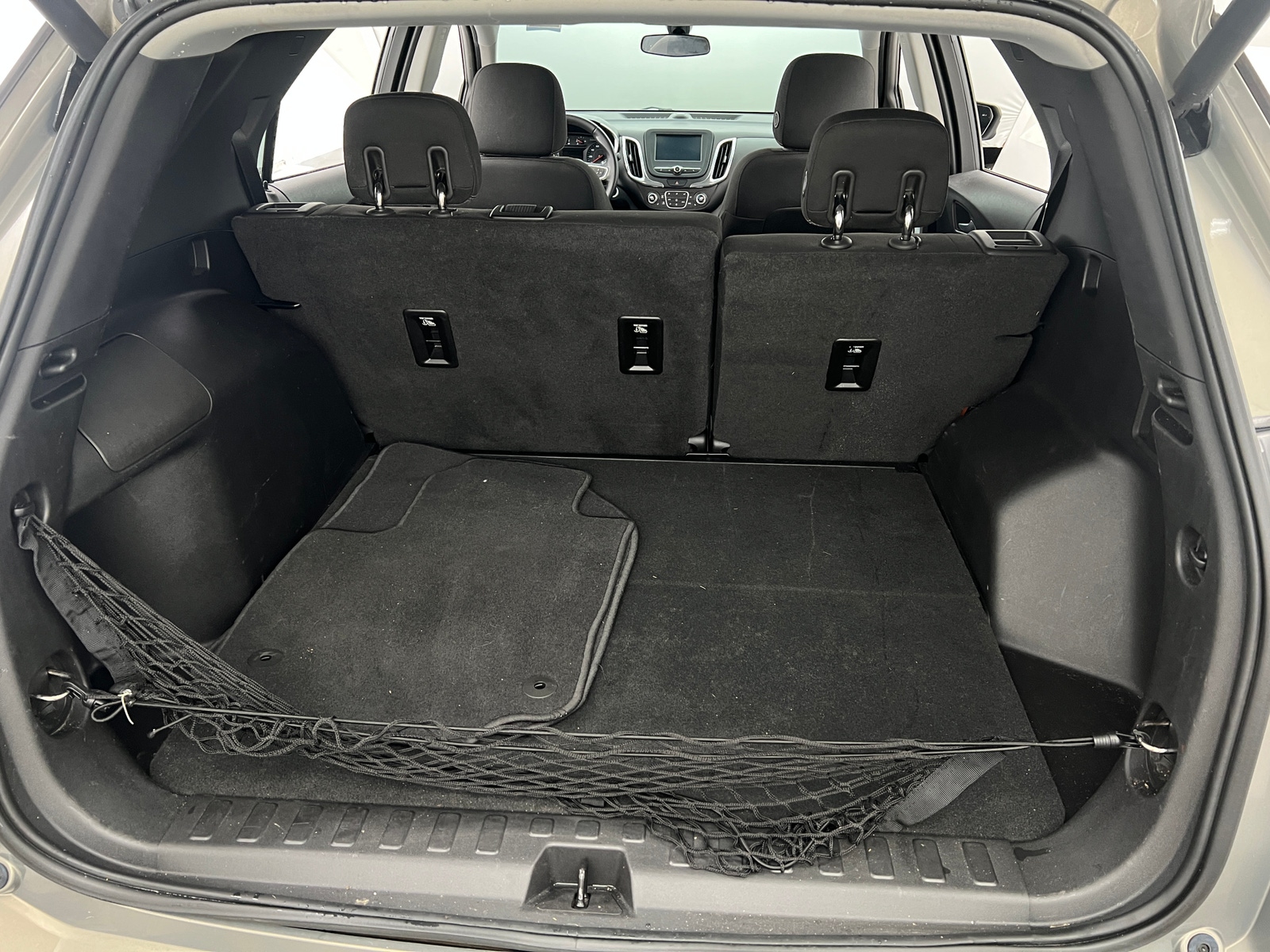 Thumbnail: 2018 Chevrolet Equinox - 7