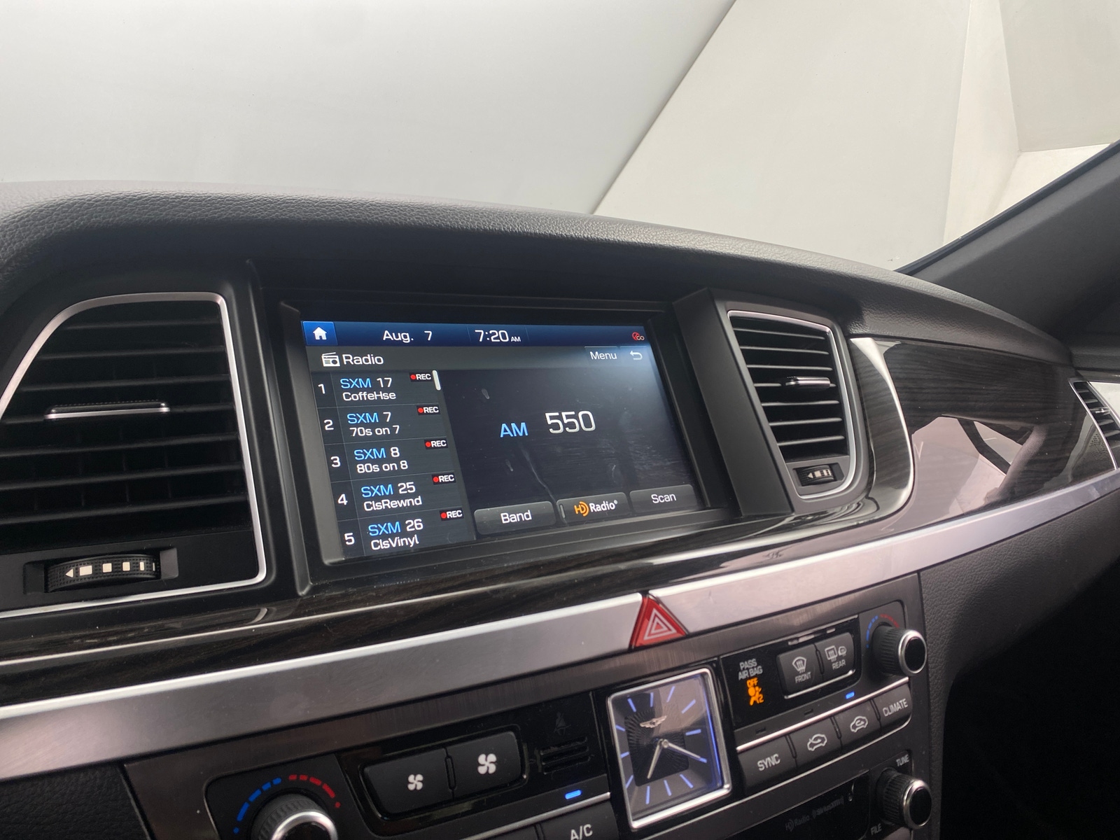 Thumbnail: 2020 Genesis G80 - 3