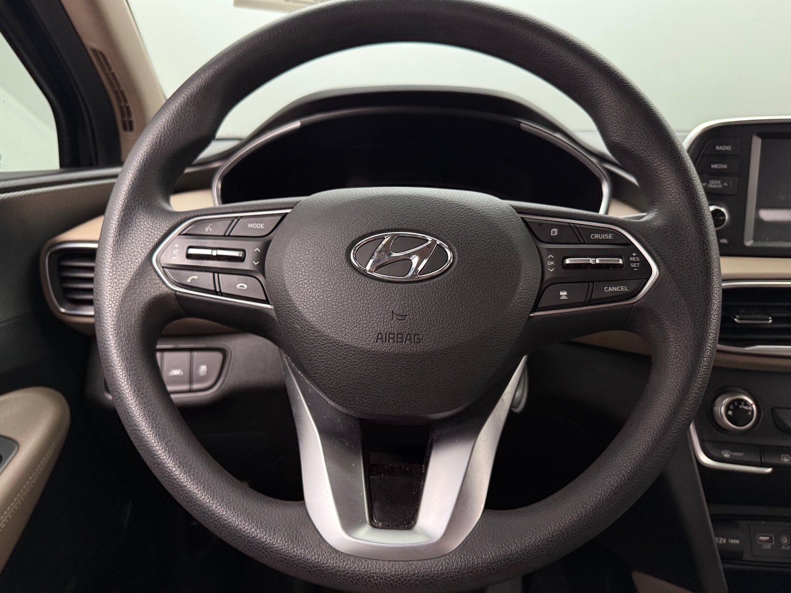 Thumbnail: 2019 Hyundai Santa Fe - 5
