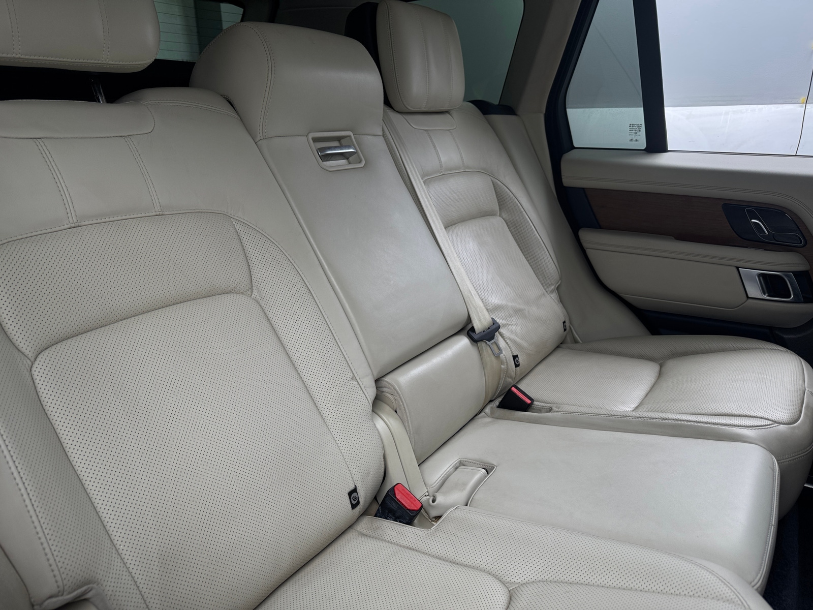 Thumbnail: 2018 Land Rover Range Rover - 6